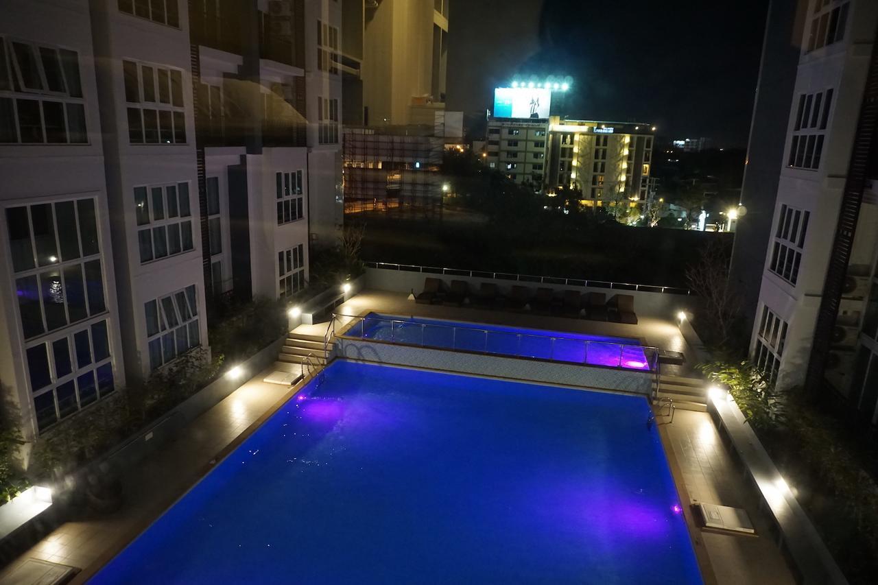 Pool View Room The Prio Chiang Mai Dış mekan fotoğraf
